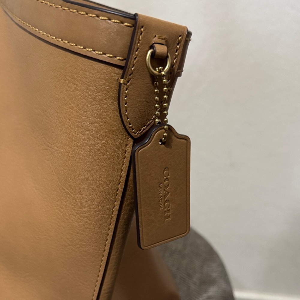Coach Gramercy Tote - Honey Brown - Picture 5 of 7